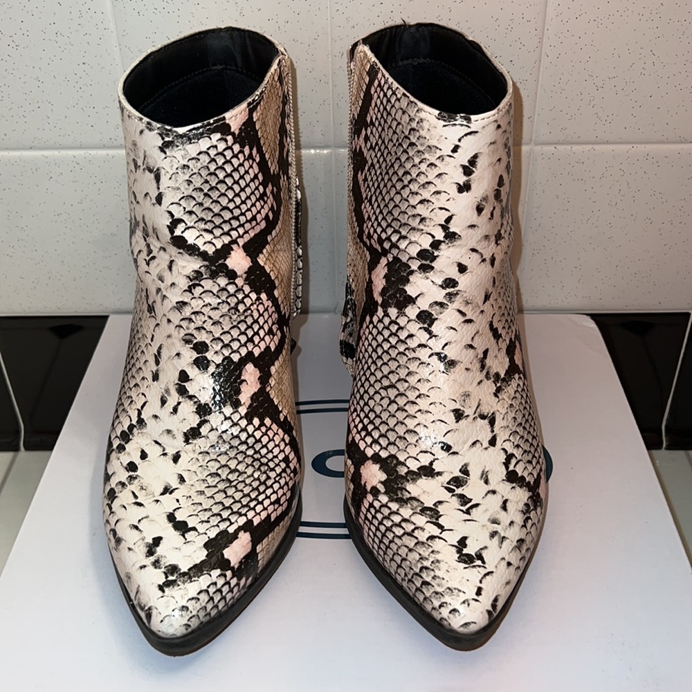 Snake Print Booties - Picture 2 of 6